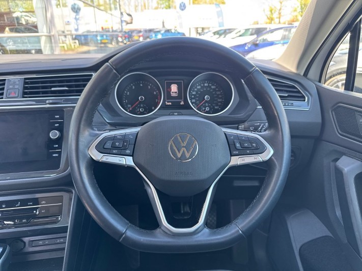 2022 (72) VOLKSWAGEN TIGUAN 1.5 TSI Life 5dr 5335091