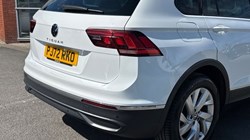 2022 (72) VOLKSWAGEN TIGUAN 1.5 TSI Life 5dr 5335118
