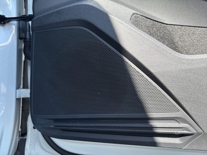 2022 (72) VOLKSWAGEN TIGUAN 1.5 TSI Life 5dr 5335086