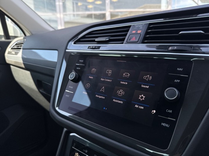 2022 (72) VOLKSWAGEN TIGUAN 1.5 TSI Life 5dr 5335096