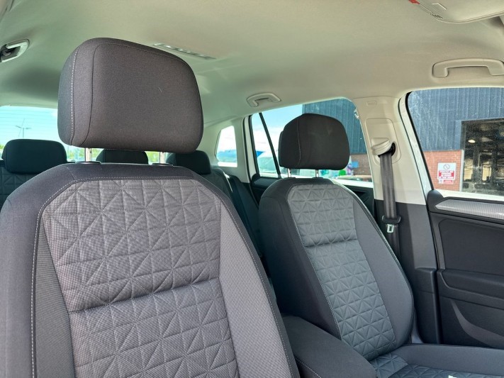 2022 (72) VOLKSWAGEN TIGUAN 1.5 TSI Life 5dr 5335082