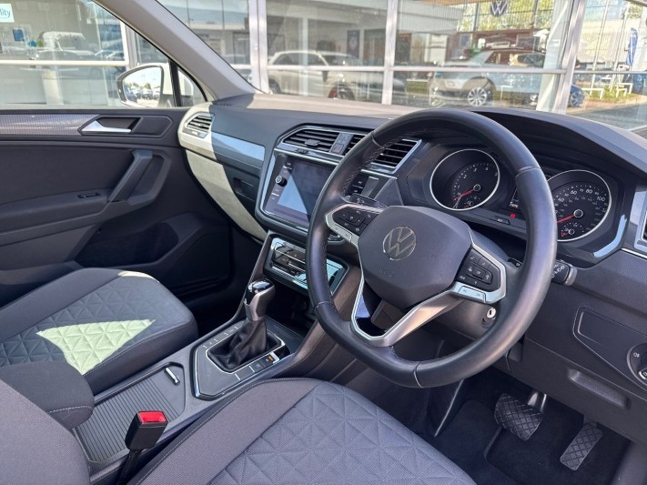 2022 (72) VOLKSWAGEN TIGUAN 1.5 TSI Life 5dr 5335084