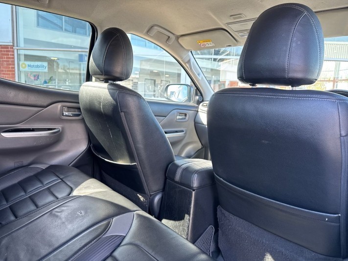 2018 (68) MITSUBISHI COMMERCIAL L200 Double Cab DI-D 178 Barbarian 4WD Auto 5324700