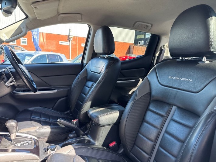 2018 (68) MITSUBISHI COMMERCIAL L200 Double Cab DI-D 178 Barbarian 4WD Auto 5324675