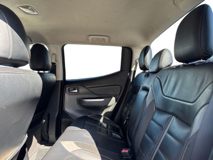 2018 (68) MITSUBISHI COMMERCIAL L200 Double Cab DI-D 178 Barbarian 4WD Auto 5324644