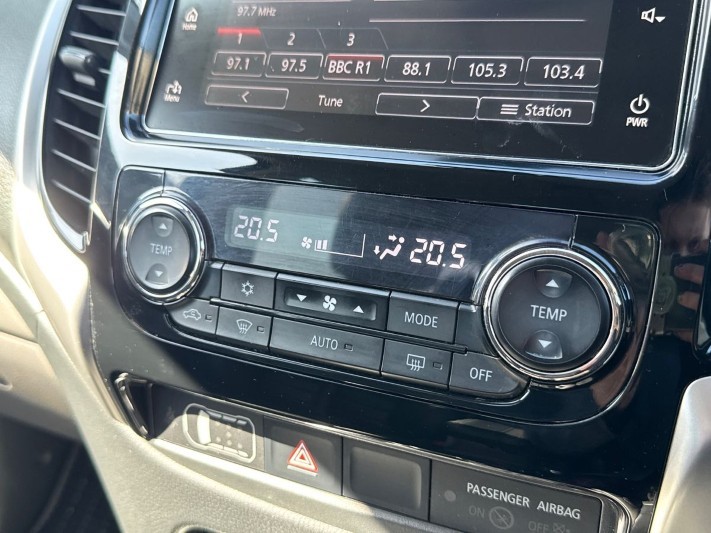 2018 (68) MITSUBISHI COMMERCIAL L200 Double Cab DI-D 178 Barbarian 4WD Auto 5324668