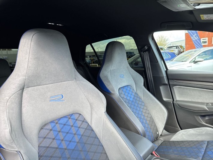 2022 (22) VOLKSWAGEN GOLF 2.0 TSI 320 R 4Motion 5dr DSG 5284965