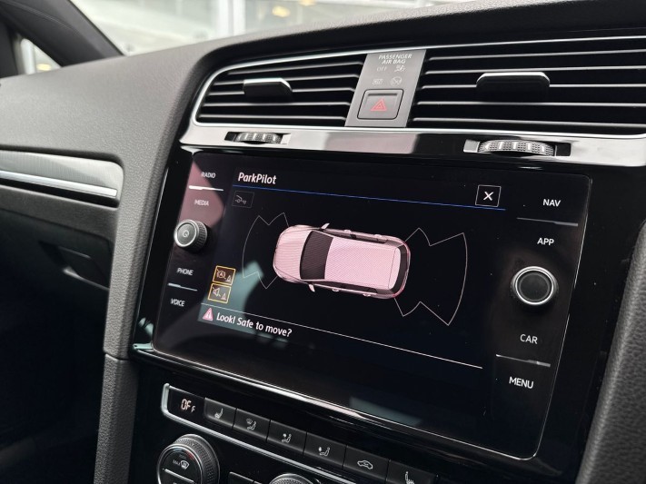 2019 (19) VOLKSWAGEN GOLF 2.0 TSI 300 R 5dr 4MOTION DSG 5290696