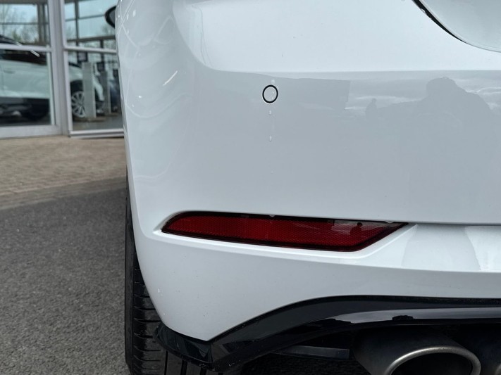 2019 (19) VOLKSWAGEN GOLF 2.0 TSI 300 R 5dr 4MOTION DSG 5290718