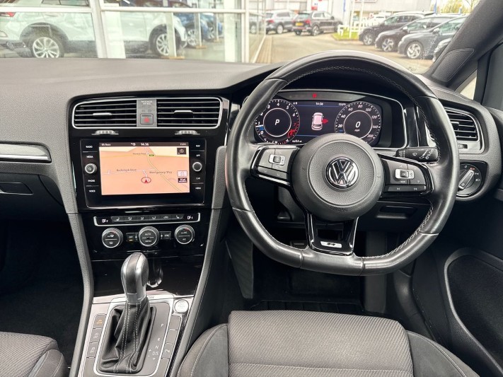 2019 (19) VOLKSWAGEN GOLF 2.0 TSI 300 R 5dr 4MOTION DSG 5290693