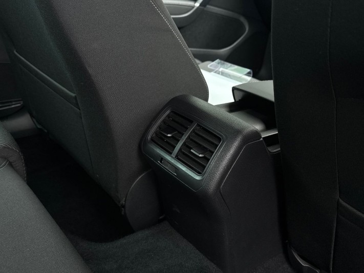 2019 (19) VOLKSWAGEN GOLF 2.0 TSI 300 R 5dr 4MOTION DSG 5290722