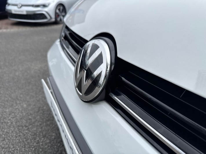 2019 (19) VOLKSWAGEN GOLF 2.0 TSI 300 R 5dr 4MOTION DSG 5290713