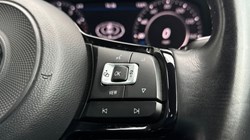 2019 (19) VOLKSWAGEN GOLF 2.0 TSI 300 R 5dr 4MOTION DSG 5290691