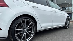 2019 (19) VOLKSWAGEN GOLF 2.0 TSI 300 R 5dr 4MOTION DSG 5290711