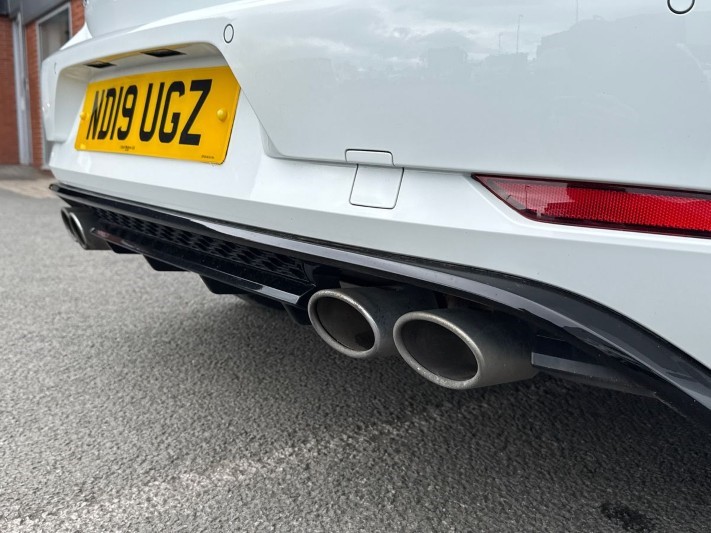 2019 (19) VOLKSWAGEN GOLF 2.0 TSI 300 R 5dr 4MOTION DSG 5290681