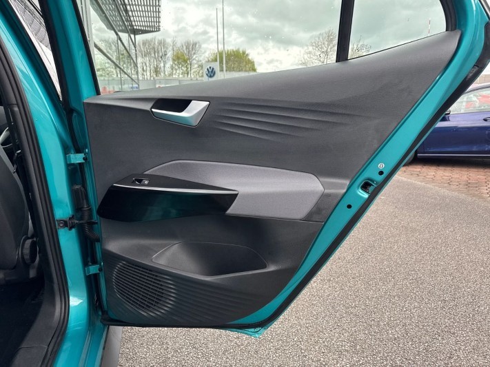 2022 (22) VOLKSWAGEN ID.3 107KW Life Pro 58kWh 5dr Auto 5304902