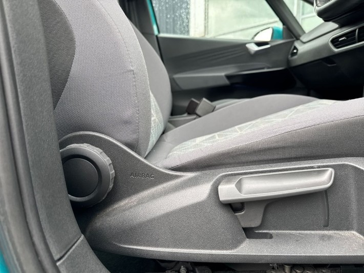 2022 (22) VOLKSWAGEN ID.3 107KW Life Pro 58kWh 5dr Auto 5304861