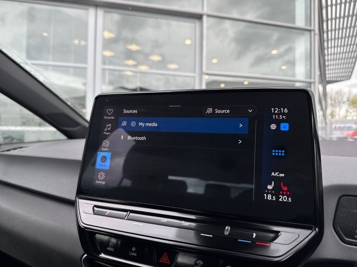 2022 (22) VOLKSWAGEN ID.3 107KW Life Pro 58kWh 5dr Auto 5304910