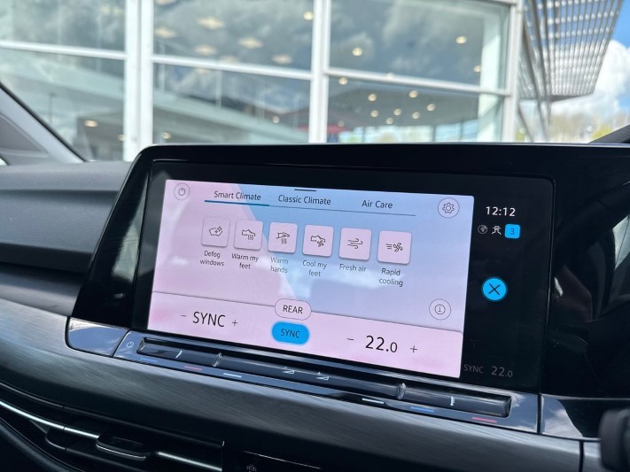 2021 (21) VOLKSWAGEN GOLF 2.0 TDI 150 Style 5dr DSG 5318577