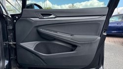 2021 (21) VOLKSWAGEN GOLF 2.0 TDI 150 Style 5dr DSG 5318562