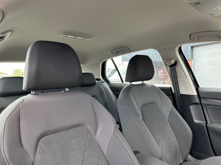 2021 (21) VOLKSWAGEN GOLF 2.0 TDI 150 Style 5dr DSG 5318559