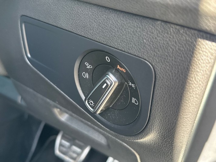 2023 (72) VOLKSWAGEN TIGUAN 2.0 TDI 4Motion R-Line 5dr DSG 5330838