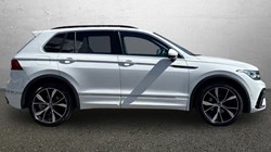 2023 (72) VOLKSWAGEN TIGUAN 2.0 TDI 4Motion R-Line 5dr DSG 5330777