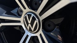 2023 (72) VOLKSWAGEN TIGUAN 2.0 TDI 4Motion R-Line 5dr DSG 5330825