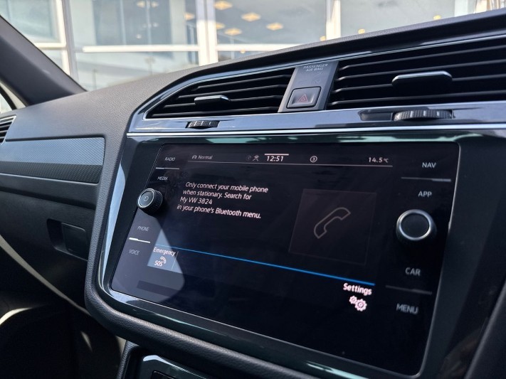 2023 (72) VOLKSWAGEN TIGUAN 2.0 TDI 4Motion R-Line 5dr DSG 5330842