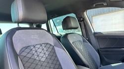 2023 (72) VOLKSWAGEN TIGUAN 2.0 TDI 4Motion R-Line 5dr DSG 5330782