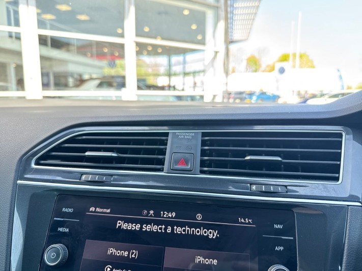 2023 (72) VOLKSWAGEN TIGUAN 2.0 TDI 4Motion R-Line 5dr DSG 5330803