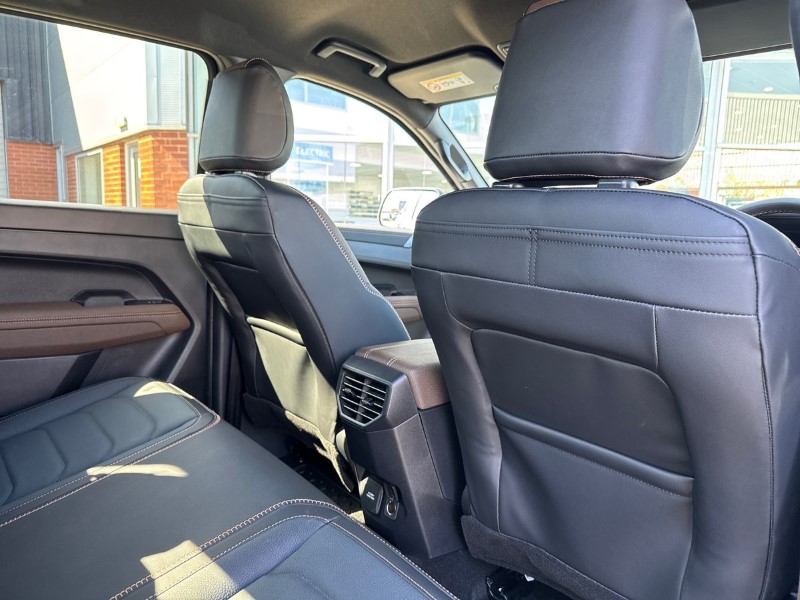 2026 (26) VOLKSWAGEN COMMERCIAL AMAROK D/Cab Pick Up PanAmericana 3.0 V6 TDI 240 4M Auto 5324776