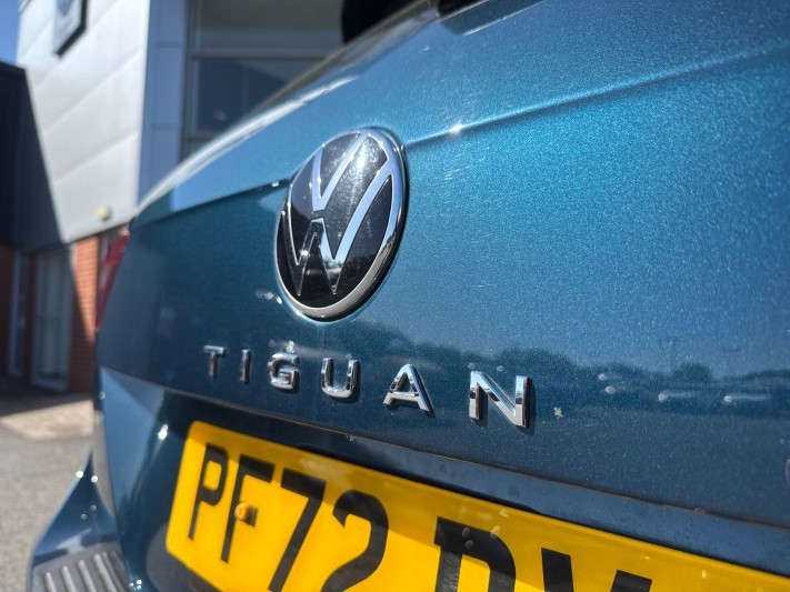 2022 (72) VOLKSWAGEN TIGUAN 2.0 TDI 4Motion R-Line 5dr DSG 5324614