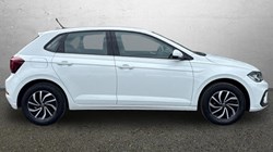 2025 (75) VOLKSWAGEN POLO 1.0 Life 5dr 5306091