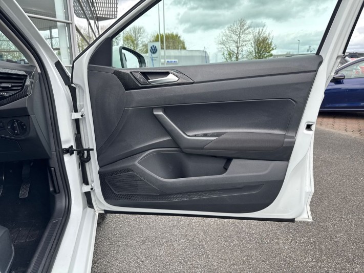 2025 (75) VOLKSWAGEN POLO 1.0 Life 5dr 5306099