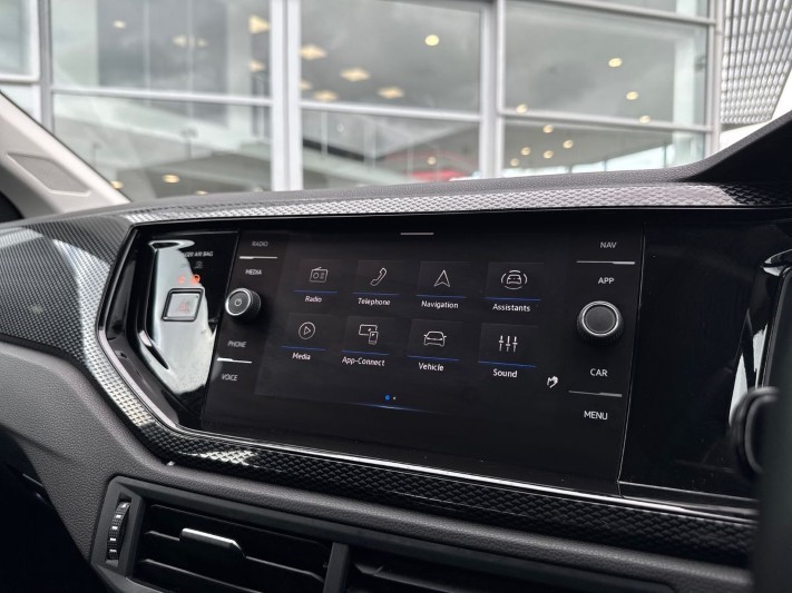 2025 (75) VOLKSWAGEN POLO 1.0 Life 5dr 5306110