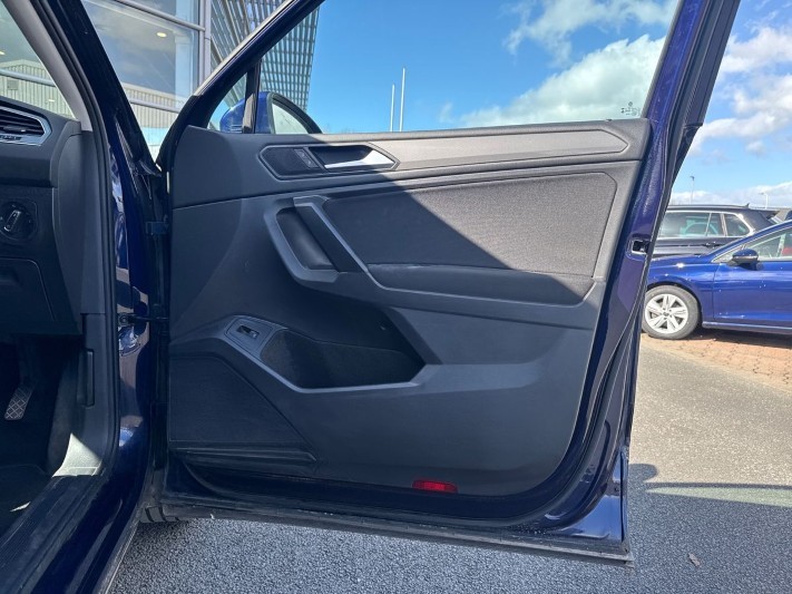 2023 (23) VOLKSWAGEN TIGUAN ALLSPACE 1.5 TSI Life 5dr 5307303