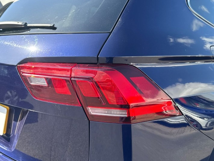 2023 (23) VOLKSWAGEN TIGUAN ALLSPACE 1.5 TSI Life 5dr 5307335