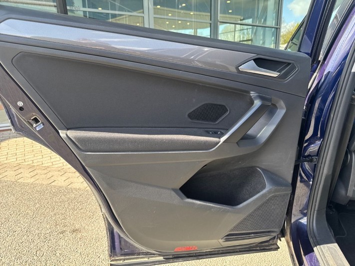 2023 (23) VOLKSWAGEN TIGUAN ALLSPACE 1.5 TSI Life 5dr 5307346