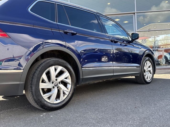 2023 (23) VOLKSWAGEN TIGUAN ALLSPACE 1.5 TSI Life 5dr 5307331