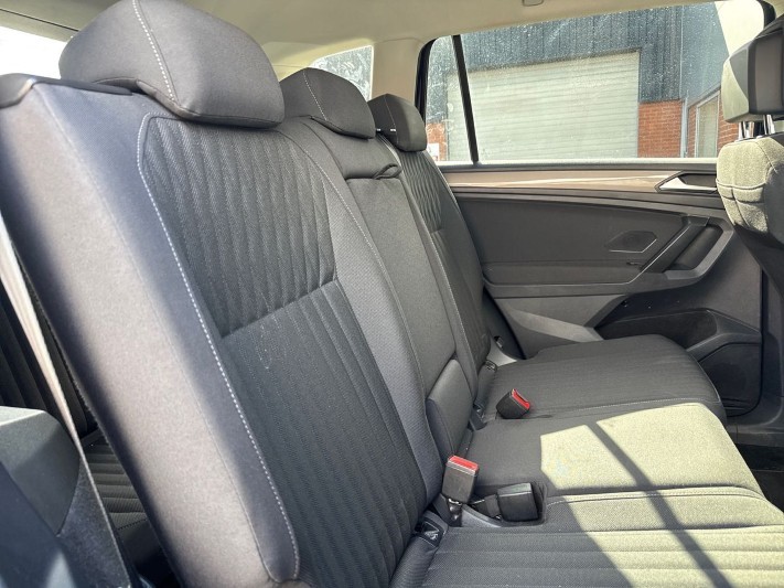 2023 (23) VOLKSWAGEN TIGUAN ALLSPACE 1.5 TSI Life 5dr 5307324