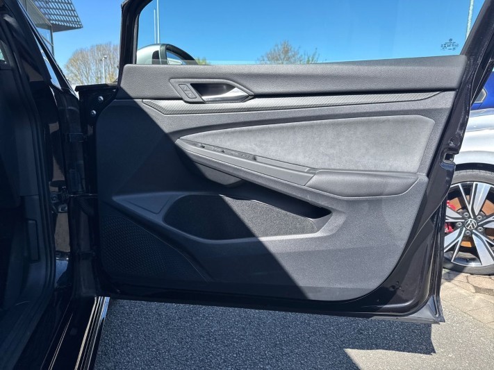 2021 (71) VOLKSWAGEN GOLF 2.0 TSI 320 R 4Motion 5dr DSG 5330058