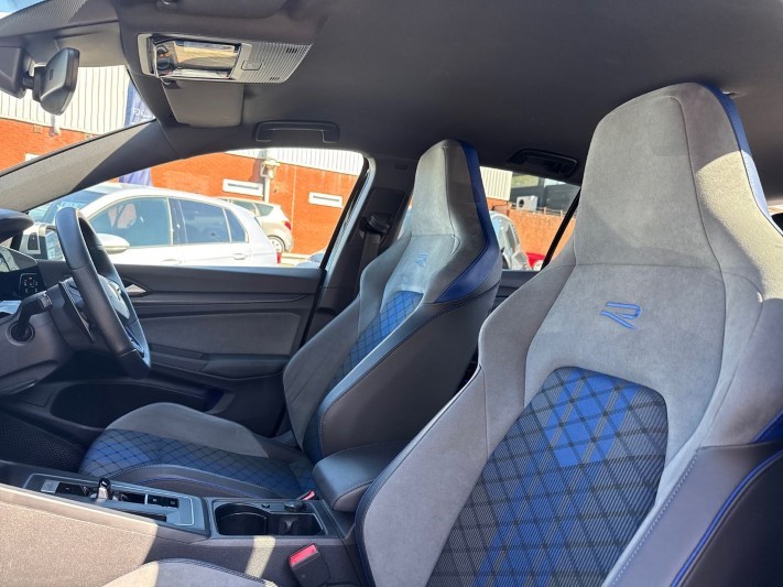 2021 (71) VOLKSWAGEN GOLF 2.0 TSI 320 R 4Motion 5dr DSG 5330080