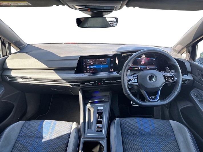 2021 (71) VOLKSWAGEN GOLF 2.0 TSI 320 R 4Motion 5dr DSG 5330054