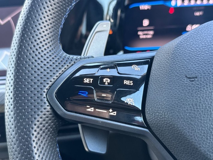 2021 (71) VOLKSWAGEN GOLF 2.0 TSI 320 R 4Motion 5dr DSG 5330065