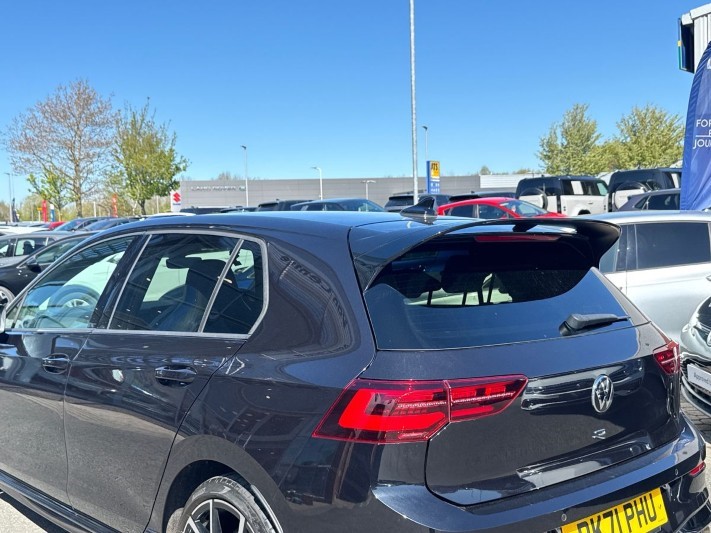 2021 (71) VOLKSWAGEN GOLF 2.0 TSI 320 R 4Motion 5dr DSG 5330085