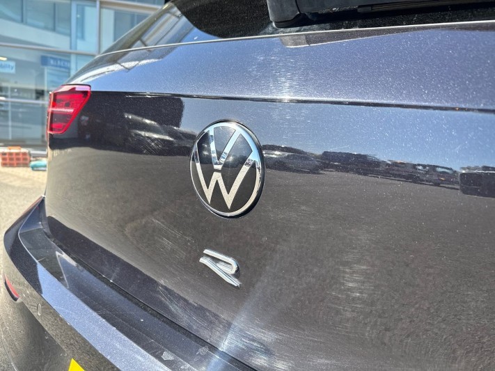 2021 (71) VOLKSWAGEN GOLF 2.0 TSI 320 R 4Motion 5dr DSG 5330092