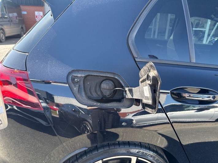 2021 (71) VOLKSWAGEN GOLF 2.0 TSI 320 R 4Motion 5dr DSG 5330100