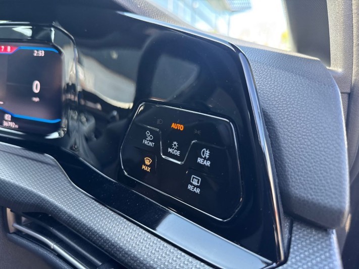 2021 (71) VOLKSWAGEN GOLF 2.0 TSI 320 R 4Motion 5dr DSG 5330108