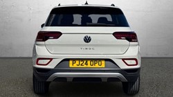 2024 (24) VOLKSWAGEN T-ROC 1.0 TSI 115 Match 5dr 5330145